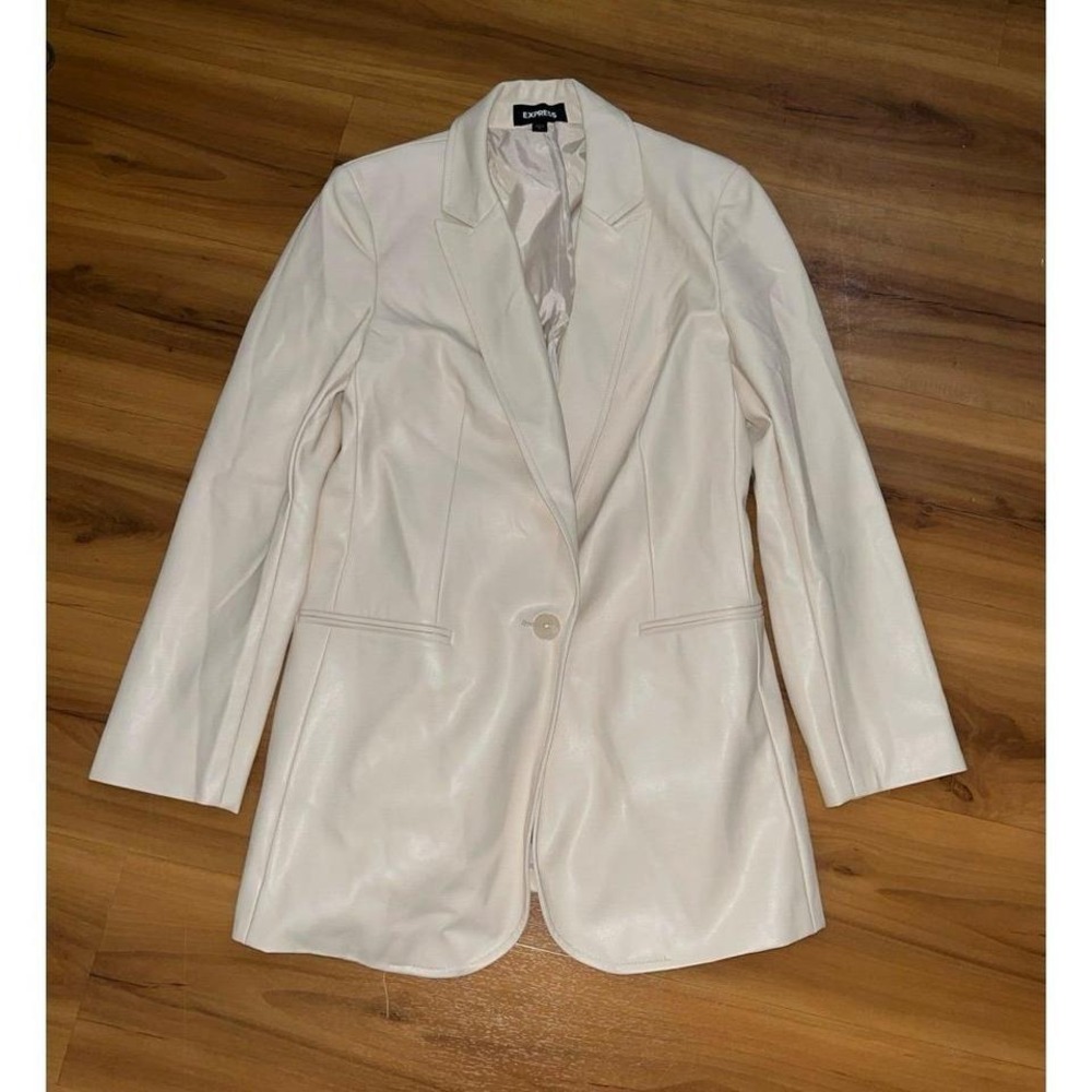 Mens Express Faux Leather One Button‎ Cinched Cream Boyfriend Blazer Jacket